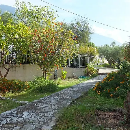 Διαμέρισμα Melikoukia *